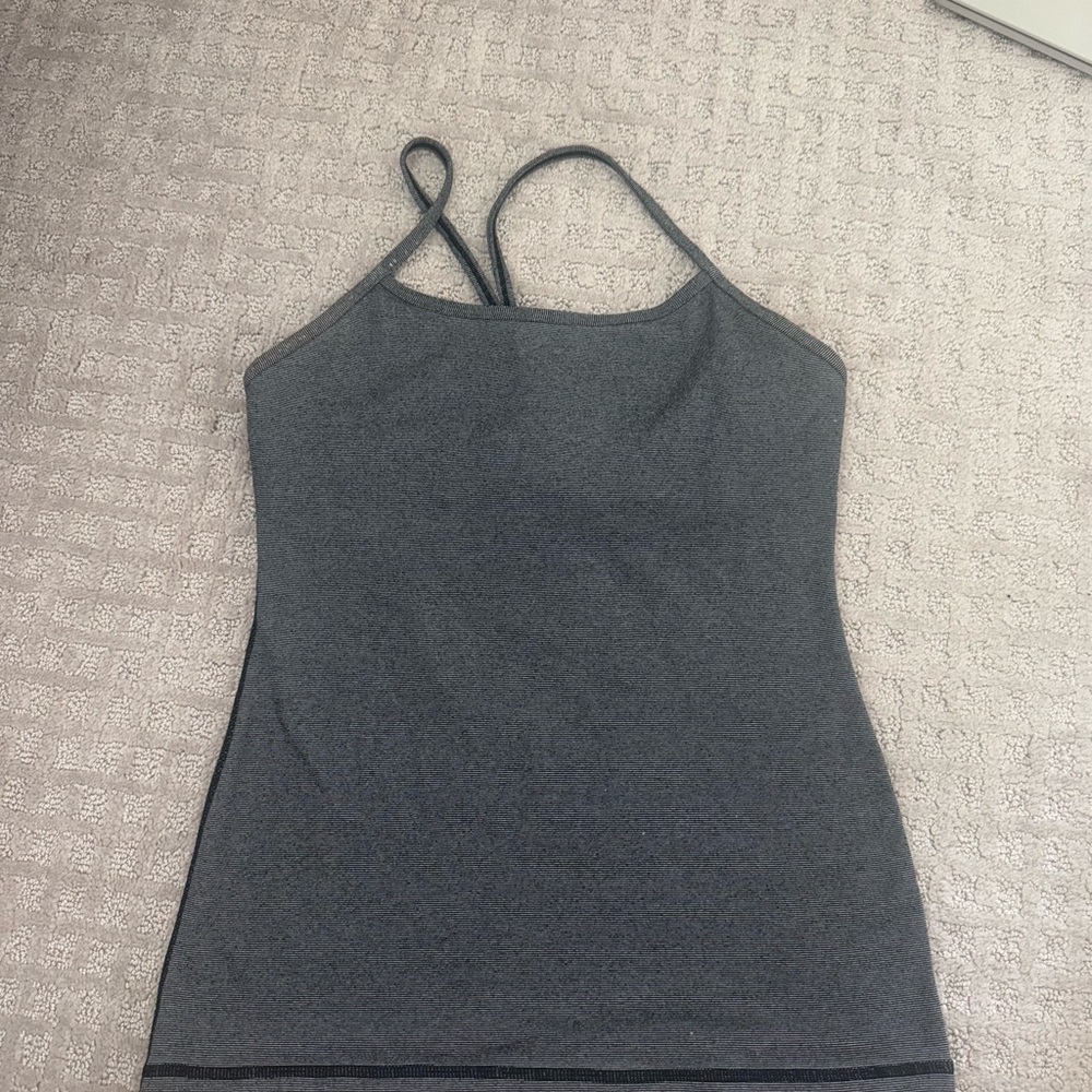 Lululemon heather grey tank